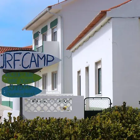 Foz Surfcamp Gasthuis
