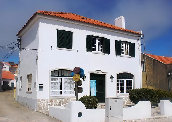 Πανσιόν Foz Surfcamp 3*