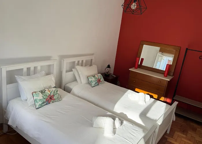 Πανσιόν Foz Surfcamp 3*