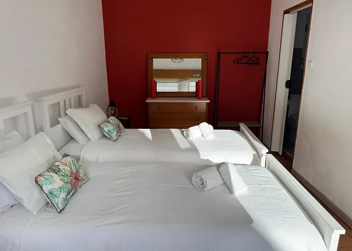 Foz Surfcamp Foz do Arelho