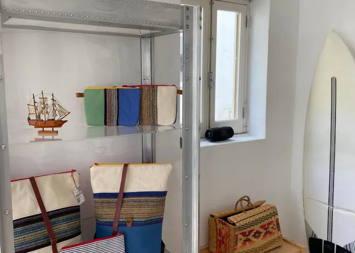 Foz Surfcamp Πανσιόν Foz do Arelho